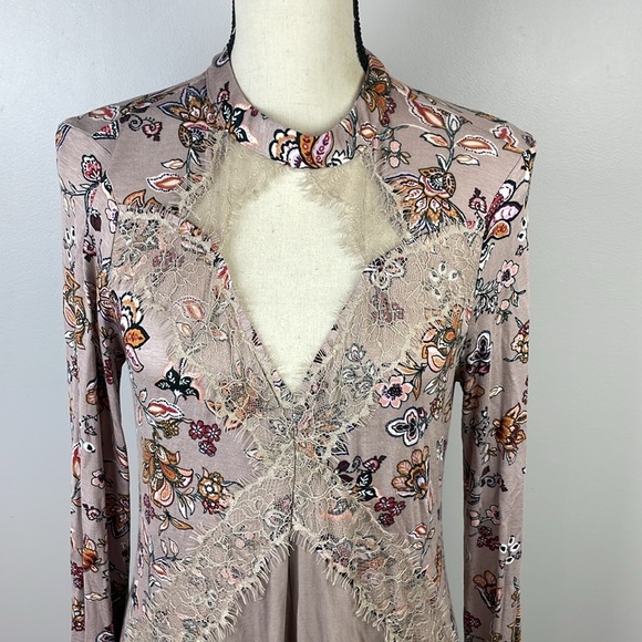Daytrip Buckle Womens Stretch Mini/Micro Dress SZ S Unique Floral Open Front - Picture 2 of 11